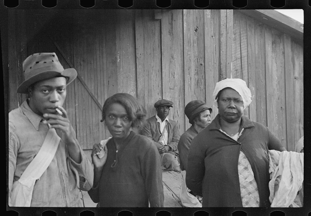 Cotton pickers, Pulaski County, Arkansas, 1935