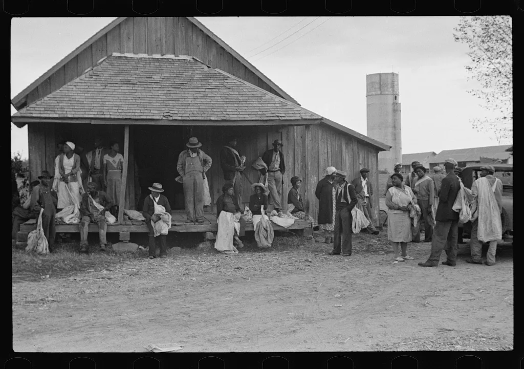 Cotton pickers, Arkansas, 1935