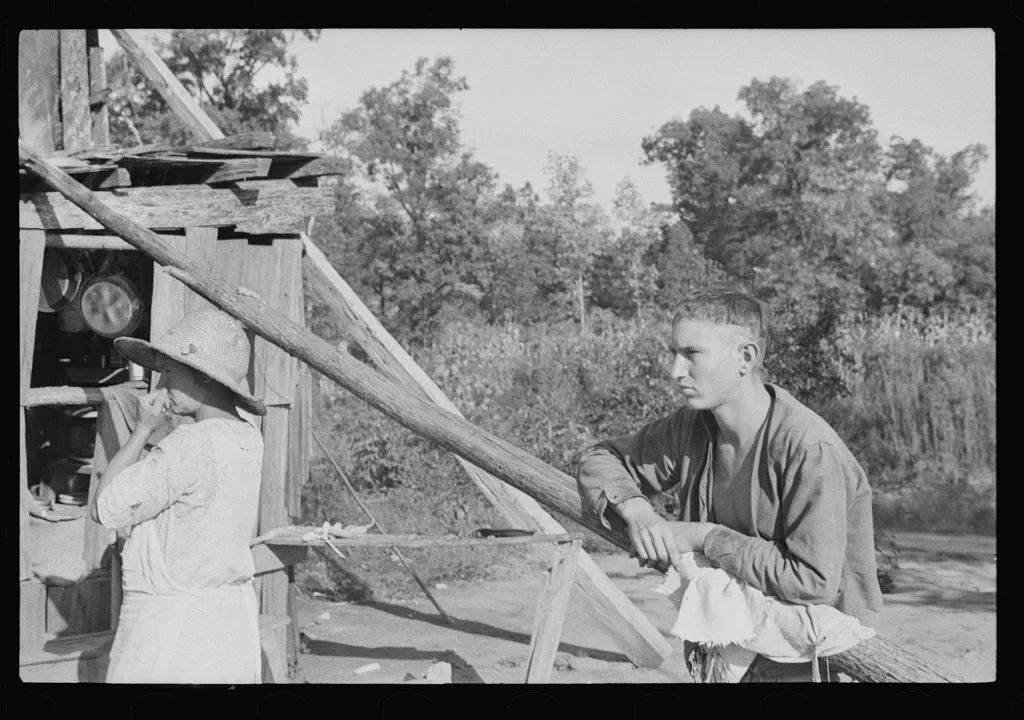 [Untitled photo, possibly related to: Squatter's camp, Route 70,…, Arkansas, 1935