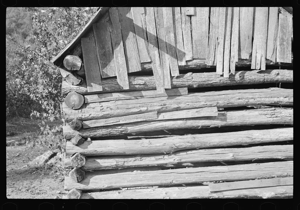 Home of destitute mountaineer, Ozark Mountains, Arkansas, 1935
