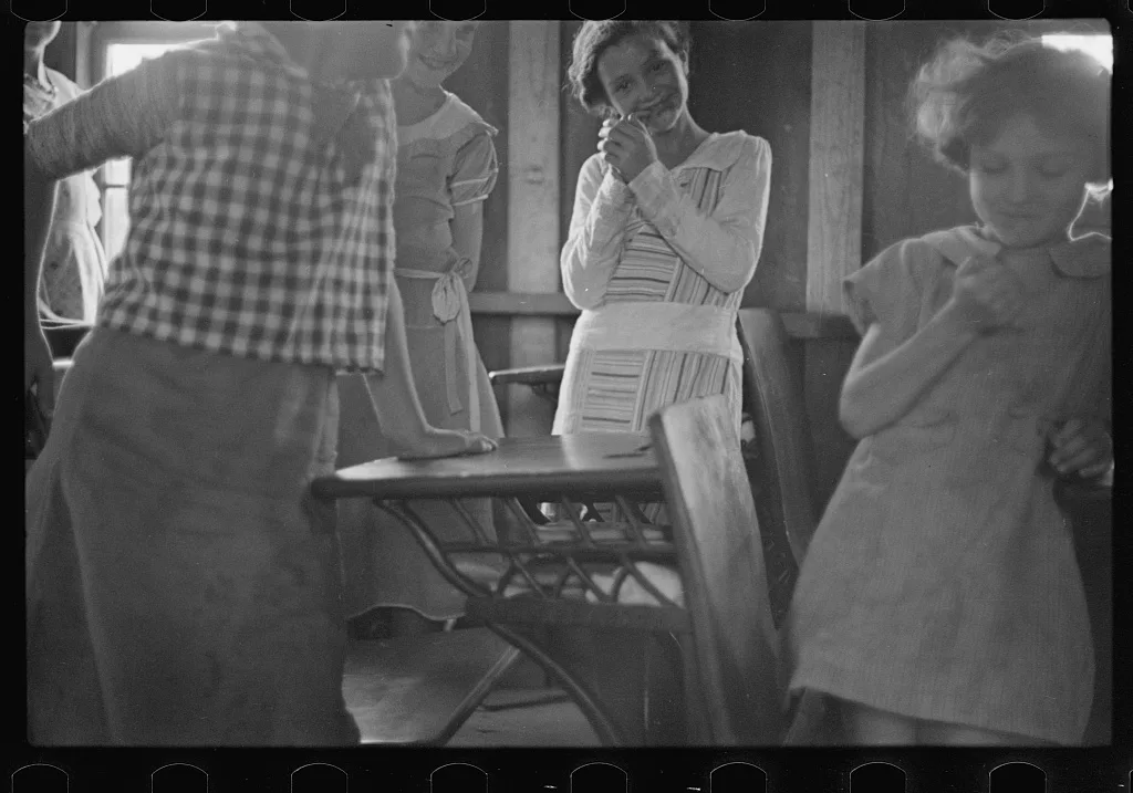 [Untitled photo, possibly related to: Interior of Ozark school,…, Arkansas, 1935