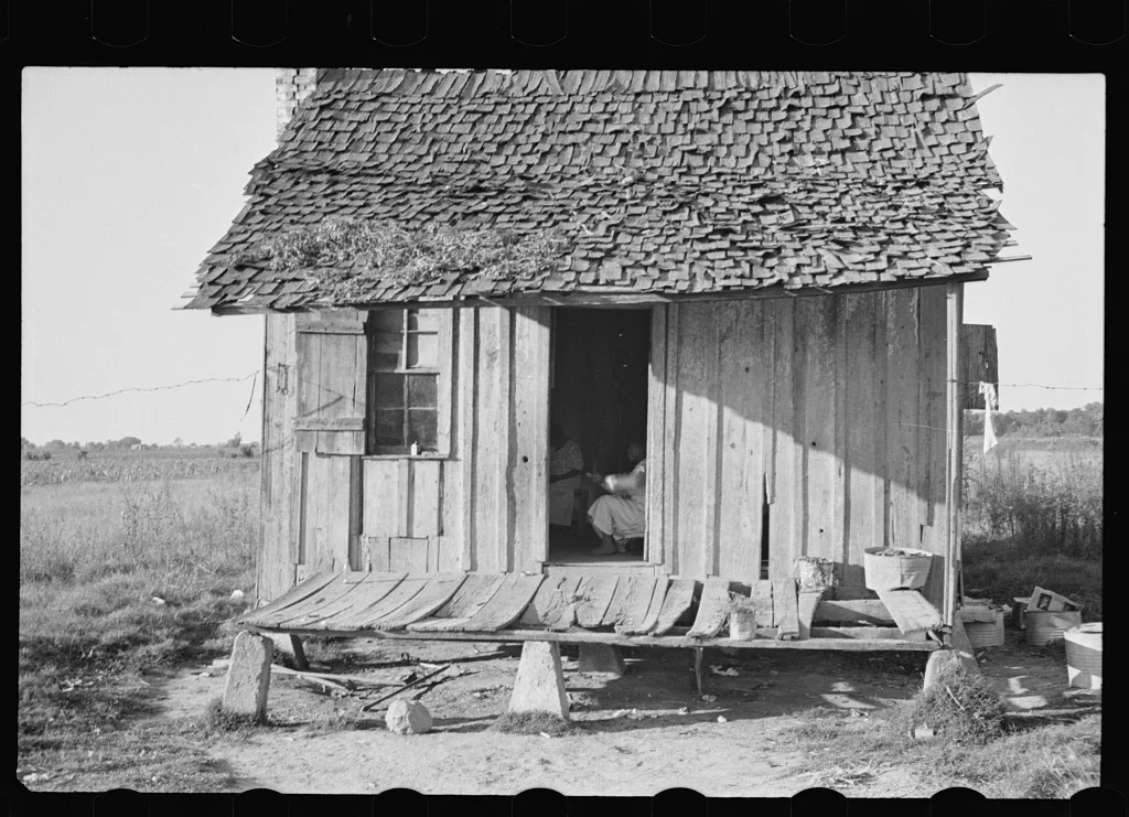 Home of tenant farmer, Arkansas, 1935