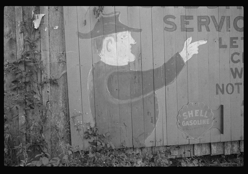 Middlesboro, Kentucky. A billboard advertisement for a gasoline…, 1935