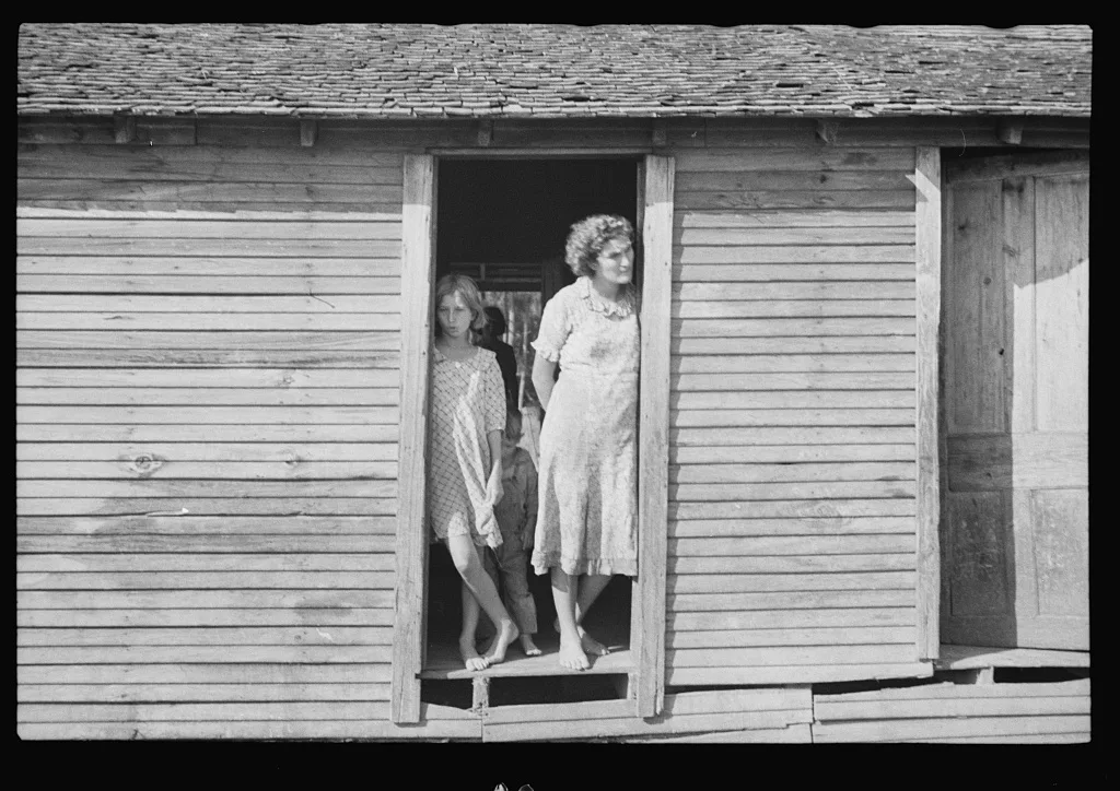 [Untitled photo, possibly related to: Children of Fortuna family,…, Louisiana, 1935