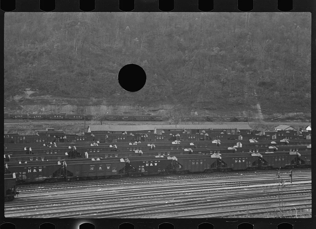 [Untitled photo, possibly related to: Railroad yard at Williamson,…, West Virginia, 1935