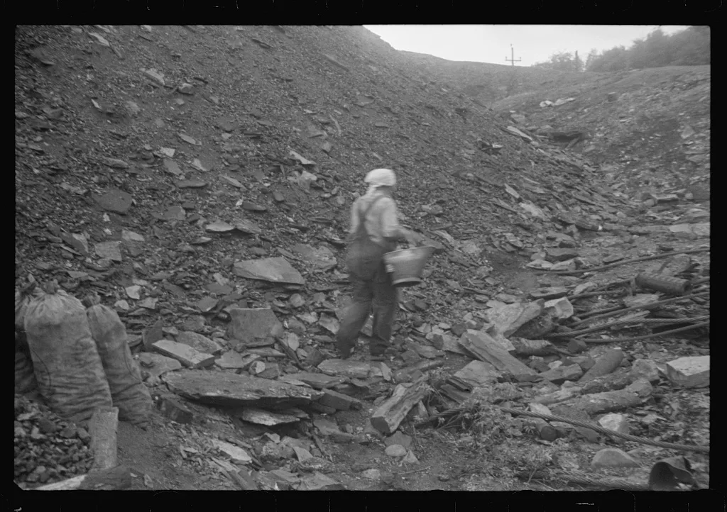 [Untitled photo, possibly related to: Young boy who salvages coal…, Pennsylvania, 1937