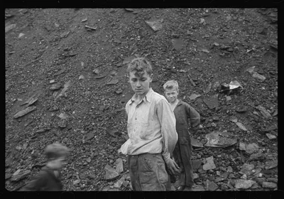 [Untitled photo, possibly related to: Young boys salvaging coal from…, Pennsylvania, 1937