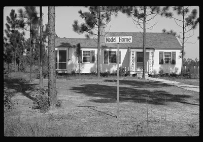 [Untitled photo, possibly related to: Sunday at home, Penderlea…, North Carolina, 1937
