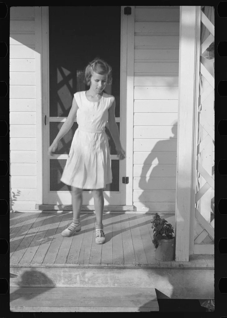 [Untitled photo, possibly related to: Sunday at home, Penderlea…, North Carolina, 1937