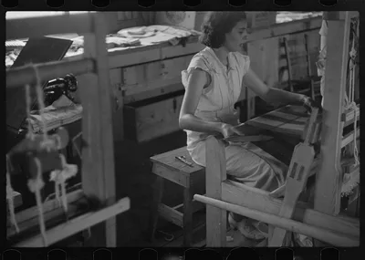 [Untitled photo, possibly related to: Weaving at Red House, West…, West Virginia, 1937