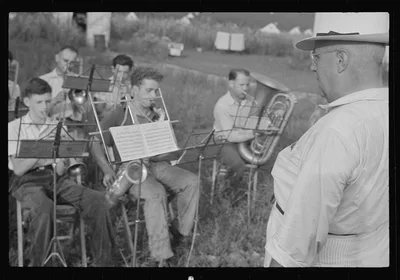 [Untitled photo, possibly related to: Band rehearsal, Red House, West…, West Virginia, 1937