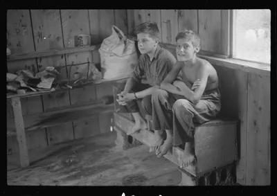 [Untitled photo, possibly related to: Puppeteers, Red House, West…, West Virginia, 1937