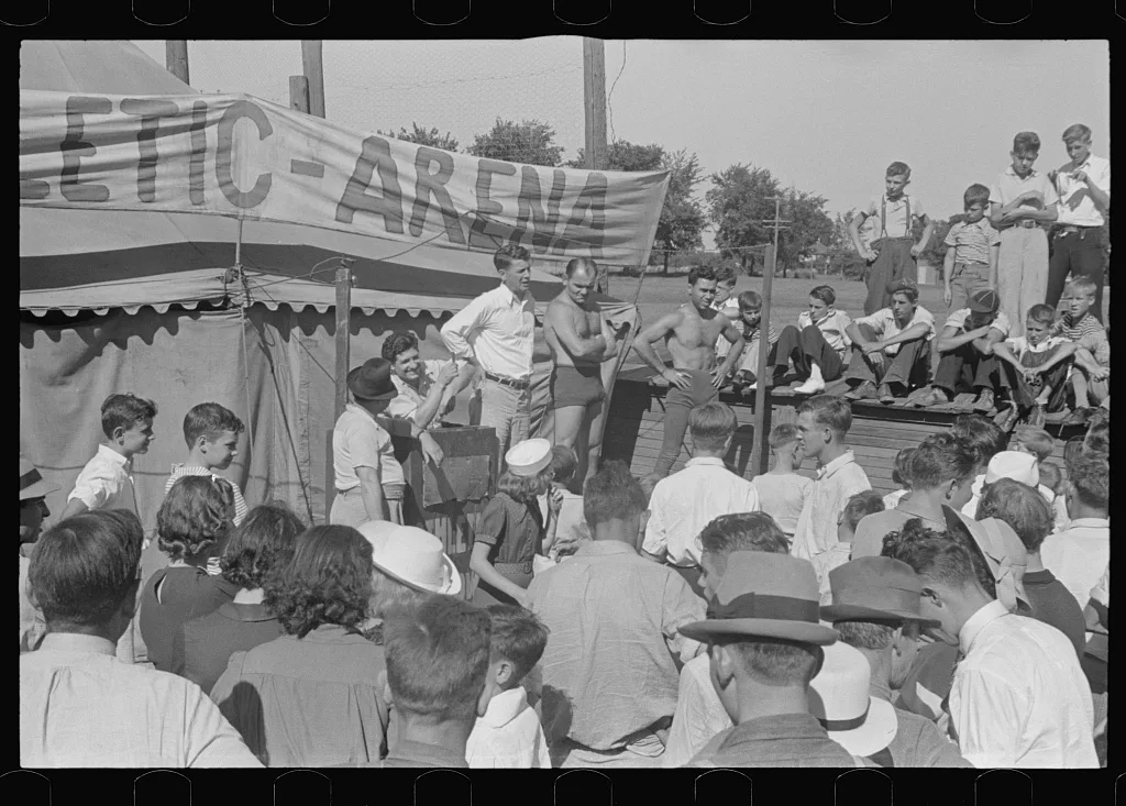Wrestling matches, July 4th celebration, Ashville, Ohio (see general…, 1938