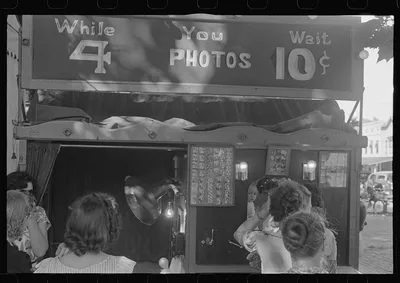 World War veterans' homecoming and carnival, London, Ohio (see…, 1938