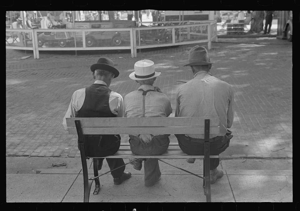 Street scene. London, Ohio, 1938