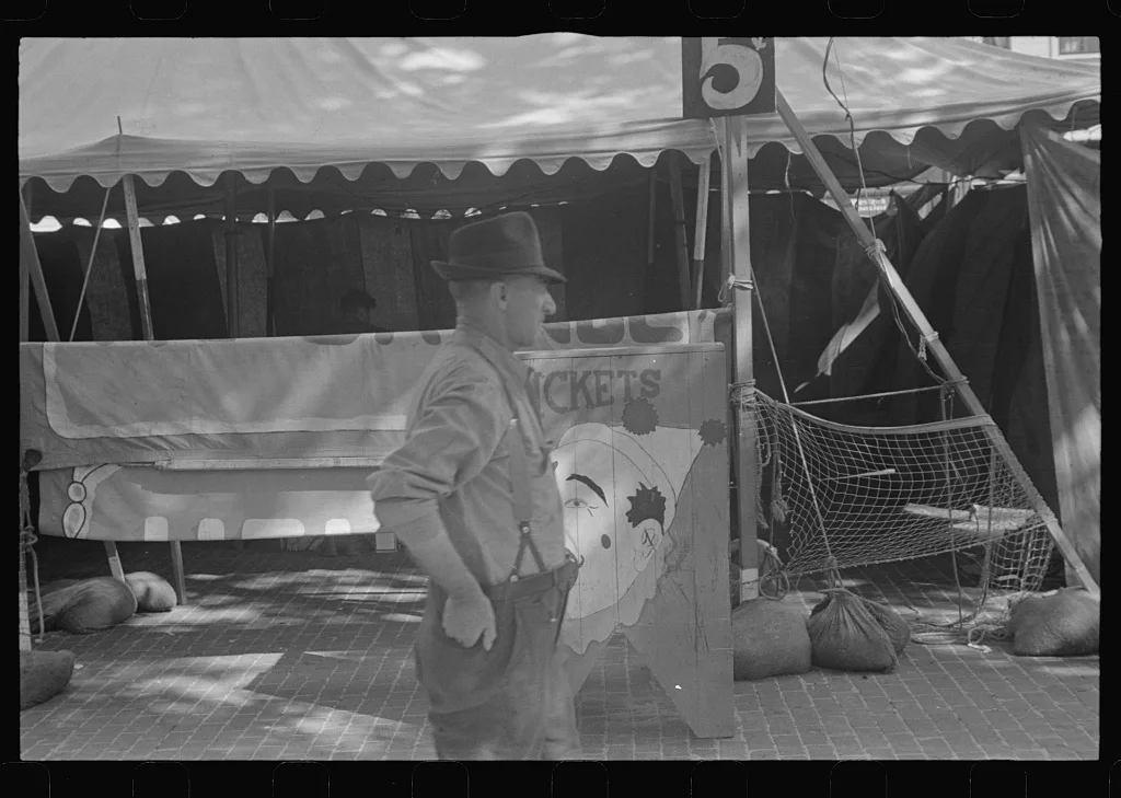 World War Veterans' homecoming and carnival, London, Ohio (see…, 1938