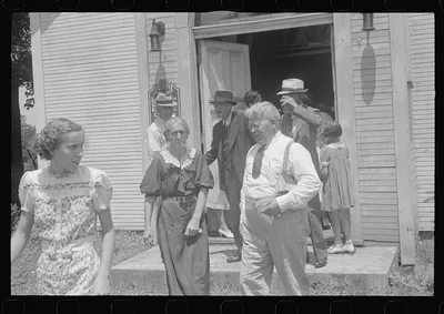 Leaving church, Linworth, Ohio, 1938