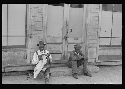 Saturday afternoon in London, Ohio, "the other side of the tracks", 1938