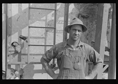 Harvest hand and helper on the Virgil Thaxton farm near…, Ohio, 1938