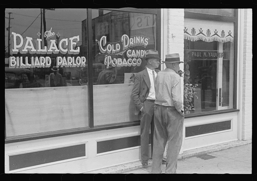 Residents of Urbana, Ohio, 1938