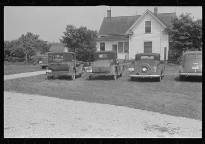 Mechanicsburg (vicinity), Ohio. Cars belonging to harvest hands and…, 1938