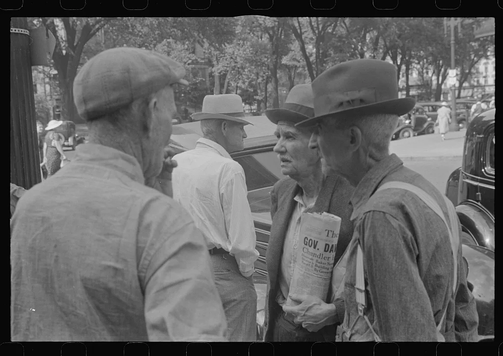 Street scene, Washington Court House, Ohio (see general caption), 1938