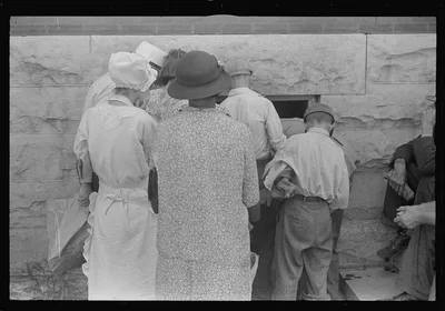 [Untitled photo, possibly related to: Relief clients, Urbana, Ohio], 1938