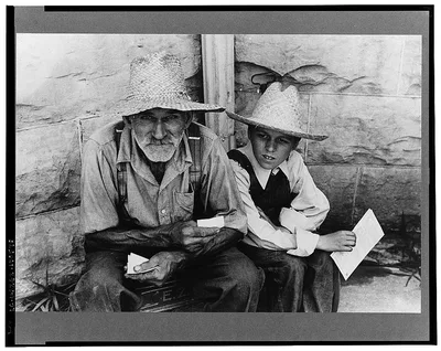 Waiting for relief commodities, Urbana, Ohio, 1938