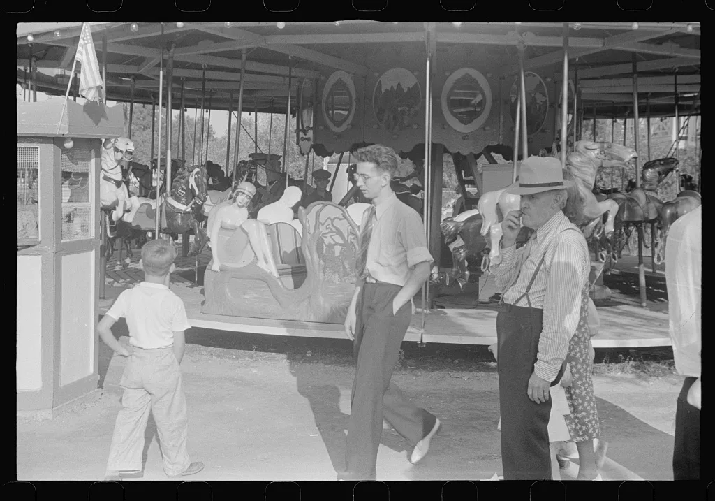Scene at Buckeye Lake Amusement Park, near Columbus, Ohio (see…, 1938