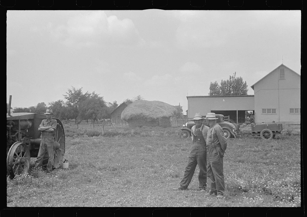 Members of threshing crew, central Ohio, 1938