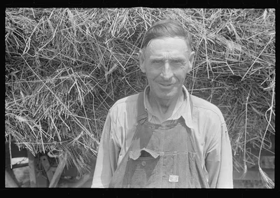 Member of threshing crew, central Ohio, 1938
