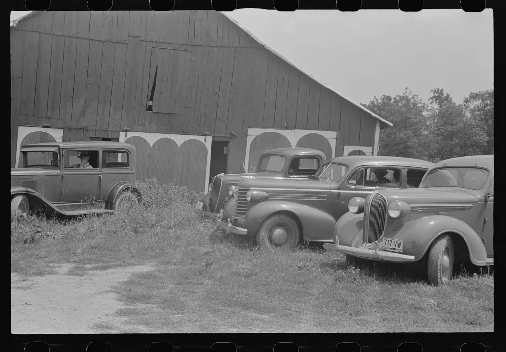 Autos of spectators attending farmland auction, New Carlisle [i.e.…, Ohio, 1938