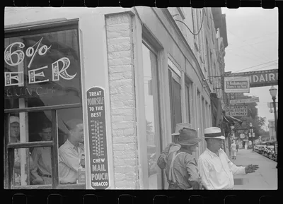 Street corner, Marysville, Ohio, 1938