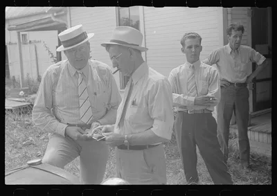 Transaction at farmland auction, New Carlisle [i.e. Marysville], Ohio, 1938
