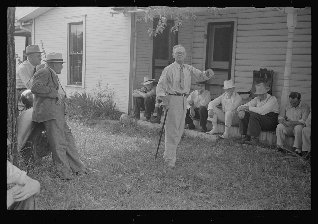 [Untitled photo, possibly related to: Spectators at farmland auction,…, Ohio, 1938