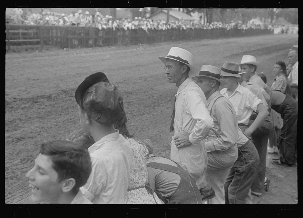 Spectators at county fair in central Ohio, 1938