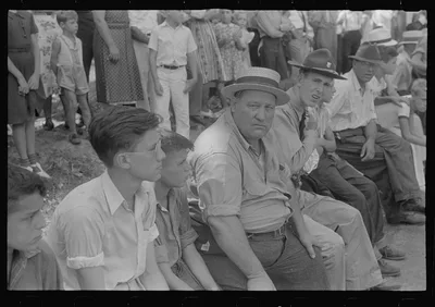 Spectators at county fair in central Ohio, 1938