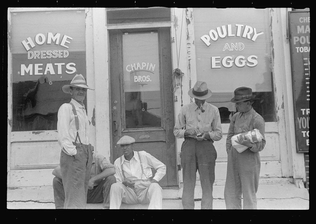 Street scene, Worthington, Ohio, 1938