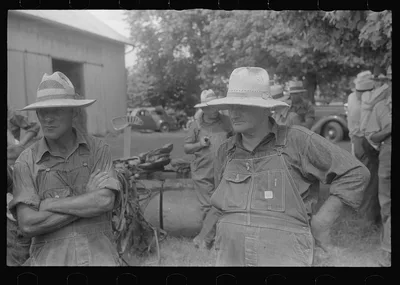 Farmers at public auction, central Ohio, 1938