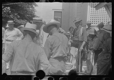 Auctioning household effects, public auction in central Ohio, 1938
