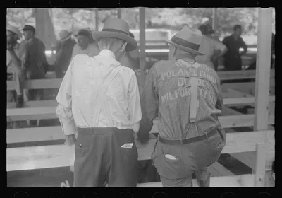 Spectators at county fair, central Ohio, 1938