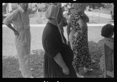 [Untitled photo, possibly related to: Public auction in central Ohio], 1938