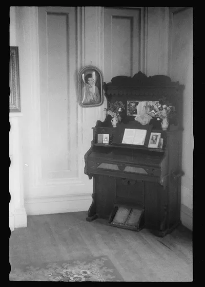 Scenes of the northern Shenandoah Valley, including the Resettlement…, Virginia, 1941