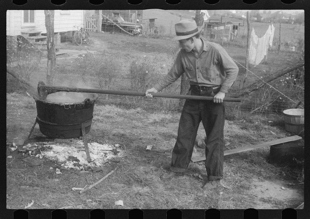 Scenes of the northern Shenandoah Valley, including the Resettlement…, Virginia, 1941